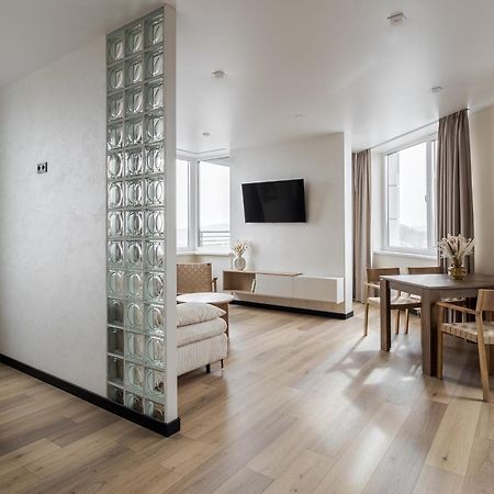 77 Views Apartments By Inshi Лвив Екстериор снимка